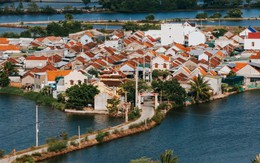 Phát hiện ngôi làng có duy nhất 1 đường vào gần Nha Trang, du khách ấn tượng với cảnh từ trên cao