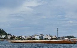 Vụ chìm sà lan ở Lý Sơn khiến 9 người chết và mất tích: Vì sao vẫn chưa trục vớt tàu kéo?