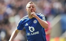 Jamie Vardy với lời chia tay cổ tích khi ghi bàn thứ 200 trong lần ra sân cuối cùng