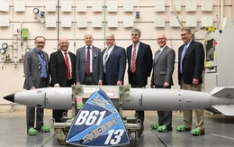 Cột mốc lịch sử khi bom hạt nhân B61-13 đầu tiên được lắp ráp