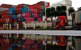 Hàng hóa Trung Quốc lại có chiêu né thuế quan mới: Cam kết hàng đến tay khách với giá trước thuế, doanh nghiệp Mỹ tìm mua ngày càng nhiều