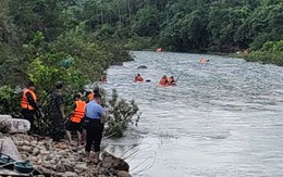 7 học sinh bị lũ cuốn: Hơn 1000 nhân lực, thợ lặn chuyên nghiệp chạy đua với thời gian tìm kiếm nạn nhân