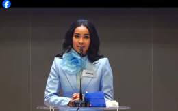 Thế giới lặng người trước tuổi thơ trải qua hủ tục khủng khiếp của hoa hậu Somalia: “Suốt quá trình thực hiện không gây mê, chỉ có máu và la hét”