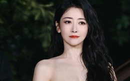 Nữ thần cổ trang bị bạn trai tung ảnh nóng chấn động, nay có cái kết bất ngờ bên “hồng hài nhi”