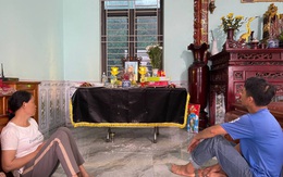 Người bố đau đớn kể lại cuộc gọi cuối cùng trước khi con trai tử vong trong lúc quay clip diễn tả cứu người bị đuối nước