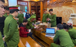 Choáng với số tiền giao dịch trong đường dây của “trùm cuối” giấu mặt, thường chỉ có vài tờ 2 nghìn trong túi