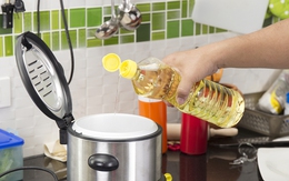 4 loại dầu ăn cực quen trong bếp Việt hóa ra là “đồng phạm” của ung thư, tưởng ngon - bổ - rẻ hóa ra trả giá đắt!