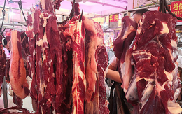 Đi chợ thấy thịt bò treo cao - thịt bò để bàn: Cao thủ ẩm thực liếc mắt 1 giây là biết loại nên mua!