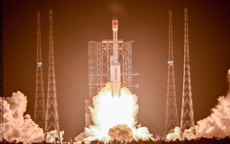 Trung Quốc vừa đưa cụm siêu máy tính AI đầu tiên lên không gian, sẽ dùng 2.800 vệ tinh để xây 'chòm sao' Tam Thể