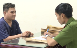 Vụ CSGT bám vào yên xe máy: Công an TP HCM bắt khẩn cấp người chống lệnh CSGT