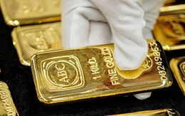 Giá vàng "đứt phanh", chiều nay nhà đầu tư tiếp tục mất trắng 2 triệu đồng/lượng