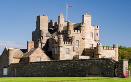 Lâu đài "giá rẻ" ít ai biết của Vua Charles: Mua với chưa đến... 100 triệu đồng, nay thành điểm nghỉ dưỡng hoàng gia!