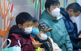 Covid-19 tăng trở lại, chuyên gia Trung Quốc chỉ ra 2 đặc điểm mới nhất của virus