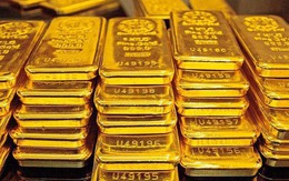 Giá vàng vừa giảm mạnh, cửa hàng bất ngờ "xả van" cho vàng miếng SJC