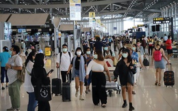 Infographic: Toàn cảnh COVID-19 tại Châu Á, các biến thể trong "làn sóng" mới là gì?