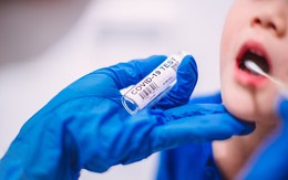 Hà Nội gia tăng trẻ nhập viện vì COVID-19: Bác sĩ cảnh báo 1 tình trạng cần đặc biệt lưu ý