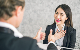 Khi được khen “bạn xinh quá”, người thường nói “cảm ơn”, người EQ cao ghi điểm nhờ cách trả lời tinh tế này