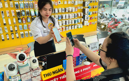 Dịch vụ nạp - rút tiền tại Thế Giới Di Động sau 6 tháng: phí nhẹ, hỗ trợ hơn 40 ngân hàng lớn phổ biến…