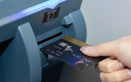 Dịp lễ 30-4, rút tiền máy ATM/CDM đừng quên cảnh báo mới nhất của ngân hàng