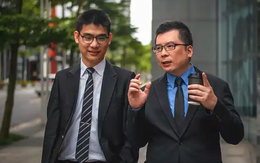 Văn phòng đang yên ắng thì vợ sếp đùng đùng lao vào với xấp giấy sao kê ngân hàng trên tay, chuyện xảy ra sau đó khiến tôi e sợ