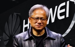 Huawei khiến CEO Jensen Huang phải lên tiếng: “NVIDIA sẽ mất thế trận AI nếu tiếp tục bị siết xuất khẩu”