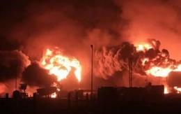 30 chiến đấu cơ ồ ạt dội 50 quả bom vào mục tiêu của Houthi ở Yemen