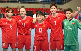 Việt Nam 5-3 Hong Kong (Trung Quốc): Tuyển Việt Nam chiếm ngôi đầu bảng