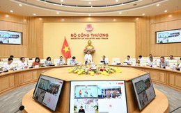 Trưởng Đoàn đàm phán Chính phủ, Bộ trưởng Công thương Nguyễn Hồng Diên họp với các tập đoàn THACO, Viettel, Vietjet... về kế hoạch mua hàng từ Hoa Kỳ