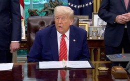 Ông Trump công bố thỏa thuận thương mại sơ bộ với Anh, bitcoin trở lại mốc 100.000 USD, Down Jones tăng hơn 250 điểm