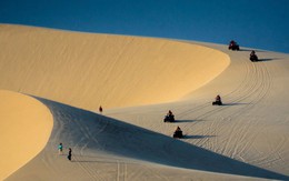 Đề nghị tạm dừng dịch vụ xe địa hình ở đồi cát Bàu Trắng sau vụ nữ du khách tử nạn