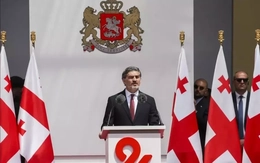 Nỗ lực áp sát biên giới