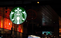 Kinh tế khó khăn, Starbucks phải giảm giá đồ uống xuống còn hơn 80 nghìn đồng, công thức ‘sang chảnh’ từng thành công trở thành ‘bùa đòi mệnh’