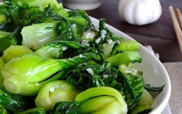 Hâm nóng cơm nguội có thể gây hại sức khỏe? Cảnh báo 4 loại thực phẩm tuyệt đối không nên hâm lại!