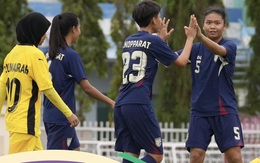 Tuyển Thái Lan chính thức vào bán kết; Malaysia nắm lợi thế quan trọng dù thua đậm 1-7