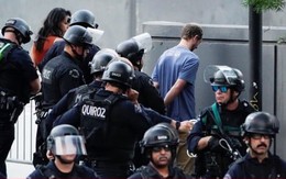 Los Angeles giới nghiêm ngày thứ hai, gần 400 người bị bắt