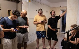 Iran trả đũa, "phóng hơn 100 UAV" về phía Israel