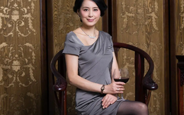 Bố tôi tái hôn với một người phụ nữ hơn ông 6 tuổi, từ ngày đầu dọn về sống chung, tôi choáng váng vì mọi thứ xung quanh