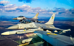 Ukraine "cay đắng" thừa nhận F-16 thất thế trước Su-35 Nga