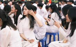 Ngành học này mấy năm trước ai theo sẽ bị mắng là "liều", phụ huynh lo sốt vó, giờ ra trường lương 60 triệu/tháng