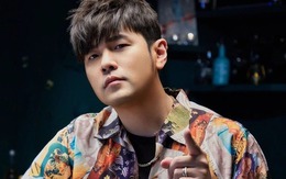 Không thể nhận ra Châu Kiệt Luân, tàn tạ rệu rã tới mức đi lại run rẩy