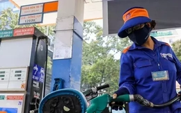 Giá xăng dầu tăng rất mạnh