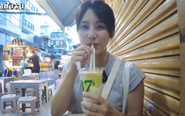 Khách Trung Quốc thử bơ già dừa non của Việt Nam, bất ngờ vì 1 nguyên liệu lạ: “Chưa từng thấy cái này”