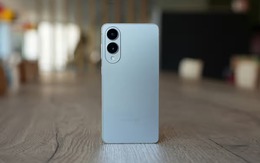 Điện thoại Samsung giảm hẳn 5 triệu chỉ sau 1 tháng ra mắt: Mạnh ngang S25 Ultra, mỏng 5.8mm, khung titan