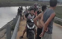 Xót xa 2 anh em ruột đuối nước thương tâm khi cứu nhau dưới kênh