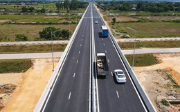 Hưởng lợi từ cao tốc Bắc Nam: Một doanh nghiệp bán xăng lãi tăng vọt, chia cổ tức kỷ lục, cổ phiếu từng tăng phi mã 3.500%