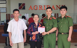 Mẹ mang sổ tiết kiệm 104 triệu đến ngân hàng rút tiền, con trai thấy bất thường liền báo công an