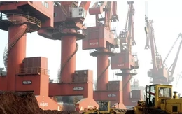 Ngành ô tô toàn cầu nguy cơ tê liệt vì lệnh cấm của Trung Quốc