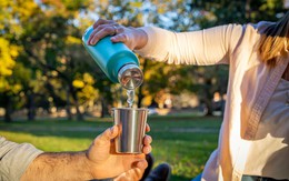 5 'bí mật đen tối' của bình giữ nhiệt: Ai không biết lại dùng sai cách, đưa 'độc' vào người