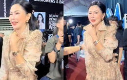 Nhan sắc thật của mẹ chồng Hà Tăng ở tuổi U60 qua ống kính người lạ