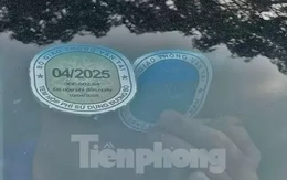 Đề xuất bỏ dán tem thu phí đường bộ trên ô tô